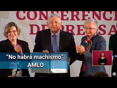 AMLO firma acuerdo por la Igualdad entre Mujeres y Hombres