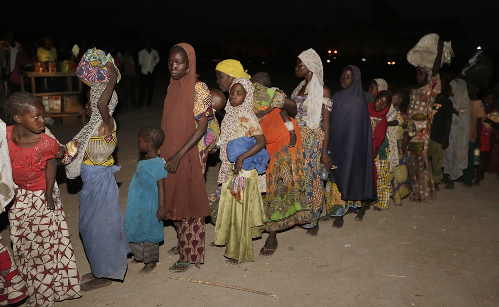 Samuel Eto'o ayuda a refugiados a huir de Boko Haram
