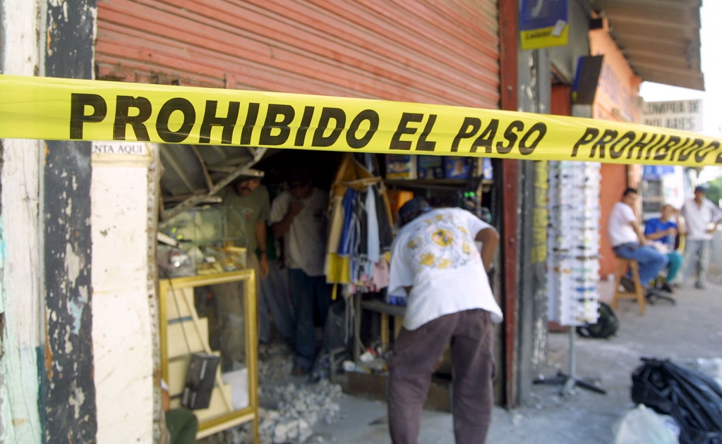 Entregan apoyos a comercios afectados por sismo en Chiapas