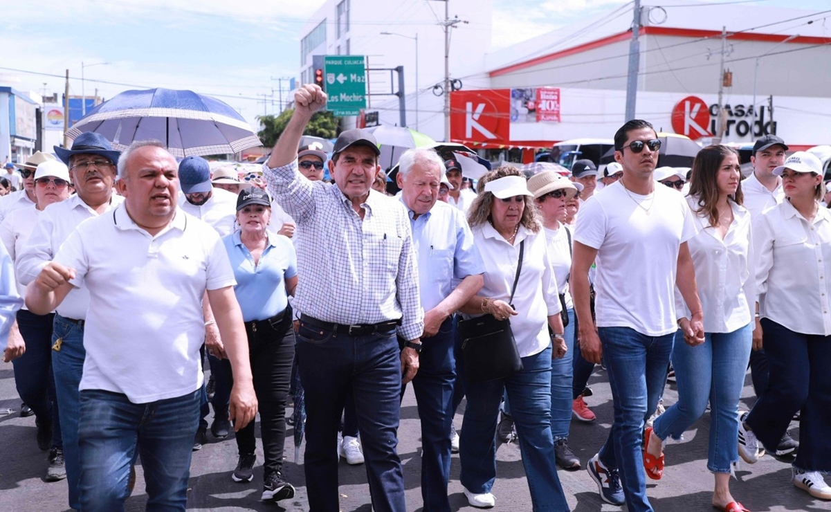 Marchan por candidatos privados de la libertad en Culiacán; “¡vivos se los llevaron, vivos los queremos!”, exigen 