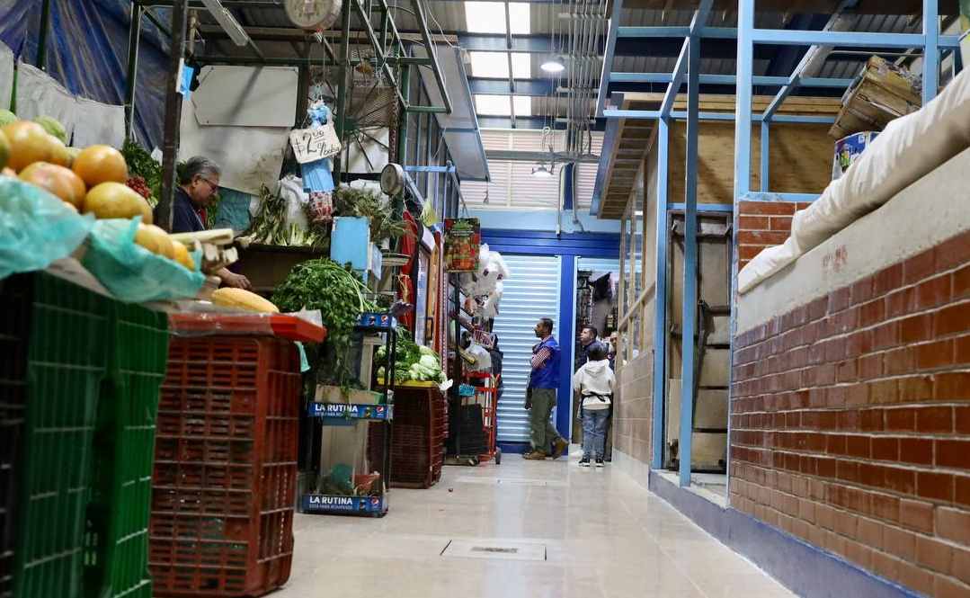 Realizan obras de mantenimiento en 22 mercados públicos de la alcaldía Coyoacán