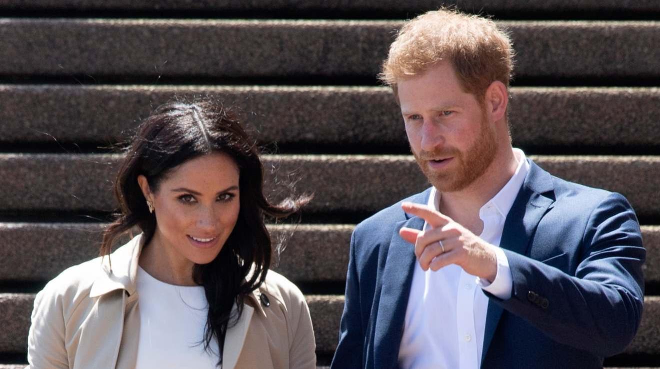 Meghan Markle y el príncipe Harry tratan de hacer una "familia real alternativa"