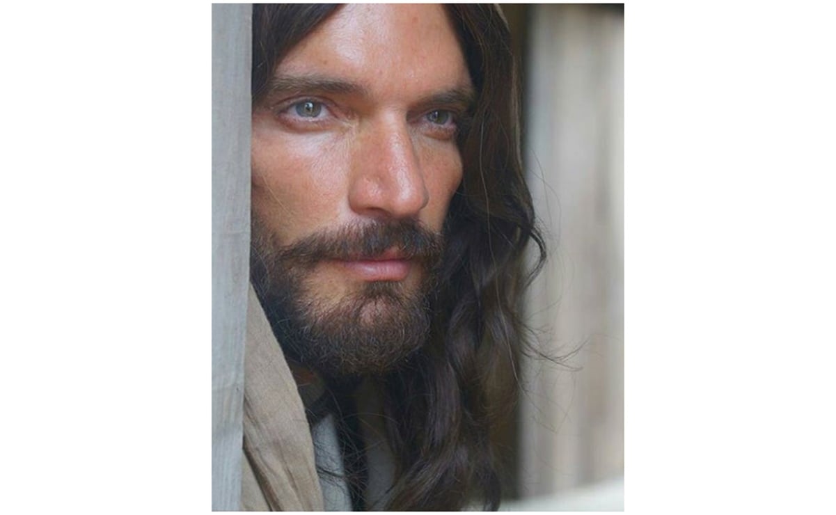 La "maldición" de Julián Gil tras interpretar a Jesucristo 