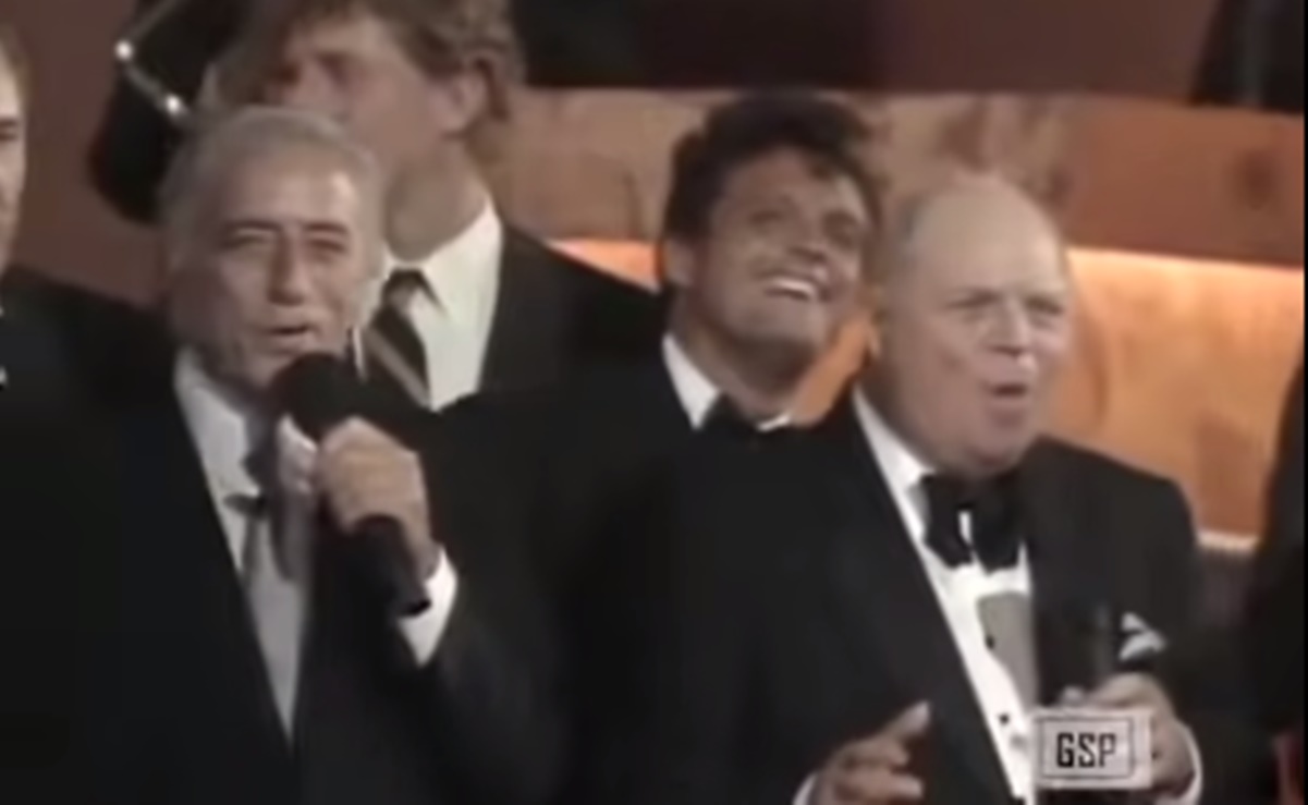 La carta real que Frank Sinatra le dio a Luis Miguel