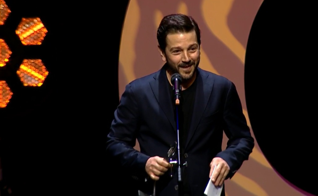 Diego Luna es homenajeado en el Festival Internacional de Cine de Guadalajara