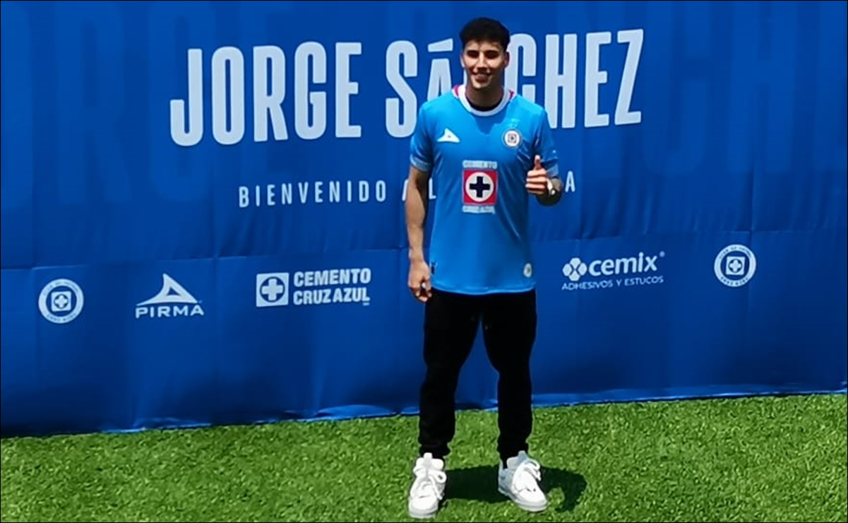 Jorge Sánchez y su promesa a la afición de Cruz Azul: "Vengo a levantar títulos"