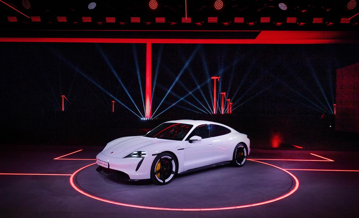 Porsche comienza la producción de Taycan 