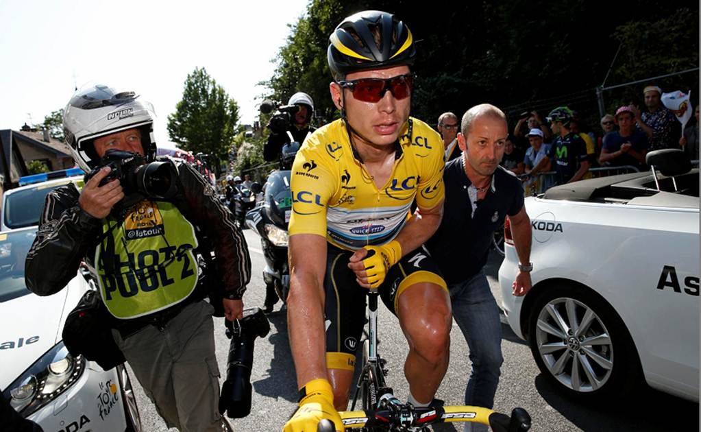 Líder del Tour de Francia se cae y se fractura clavícula