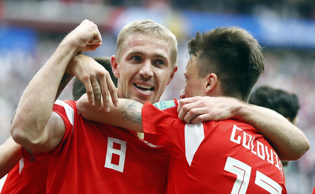 Iury Gazinsky anota el primer gol del Mundial de Rusia 2018