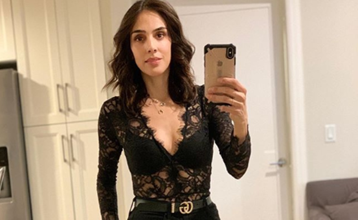 La peor vestida de la semana es Sandra Echeverria y su look rockstar 