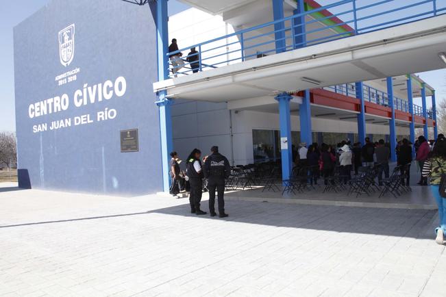 Burócratas van por titularidad de sindicato