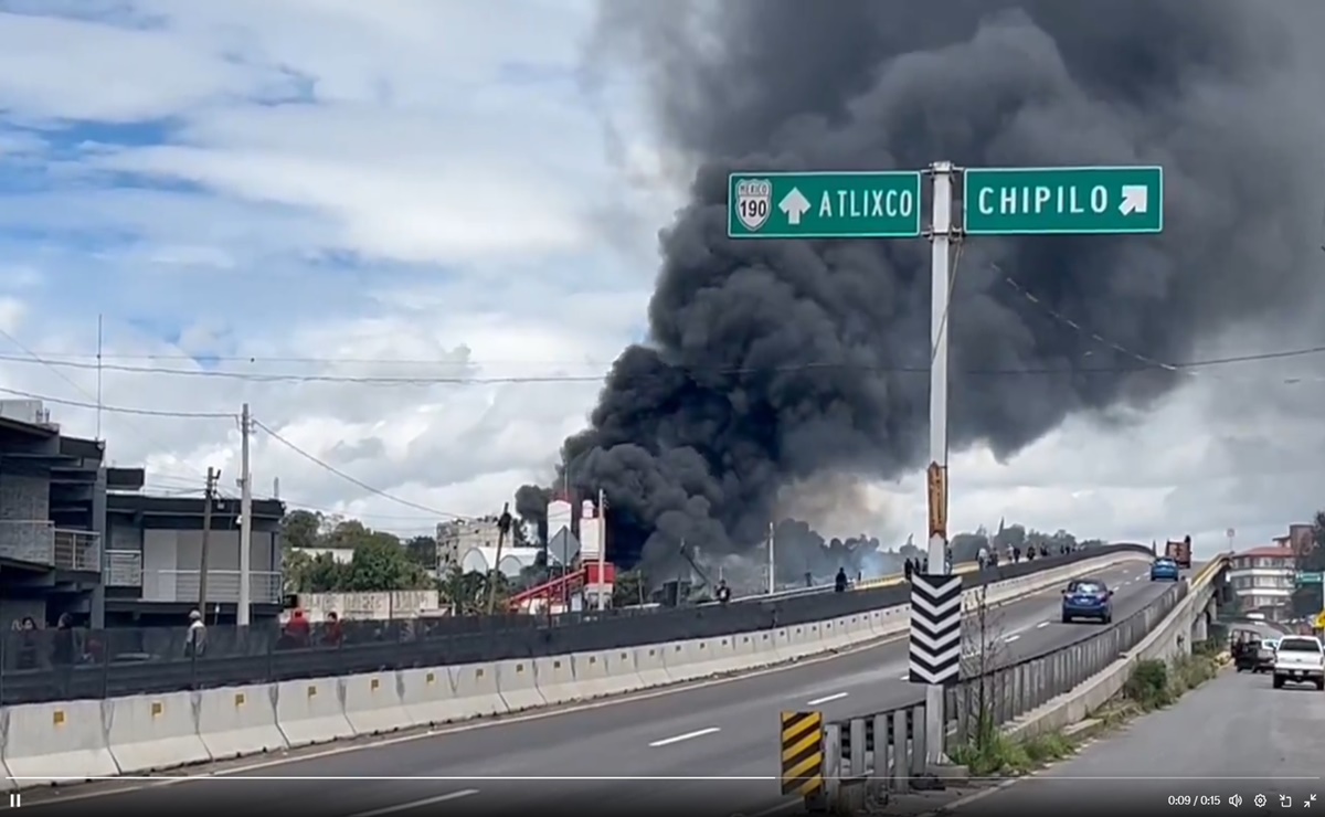 Se registra fuerte incendio en Atlixco, Puebla