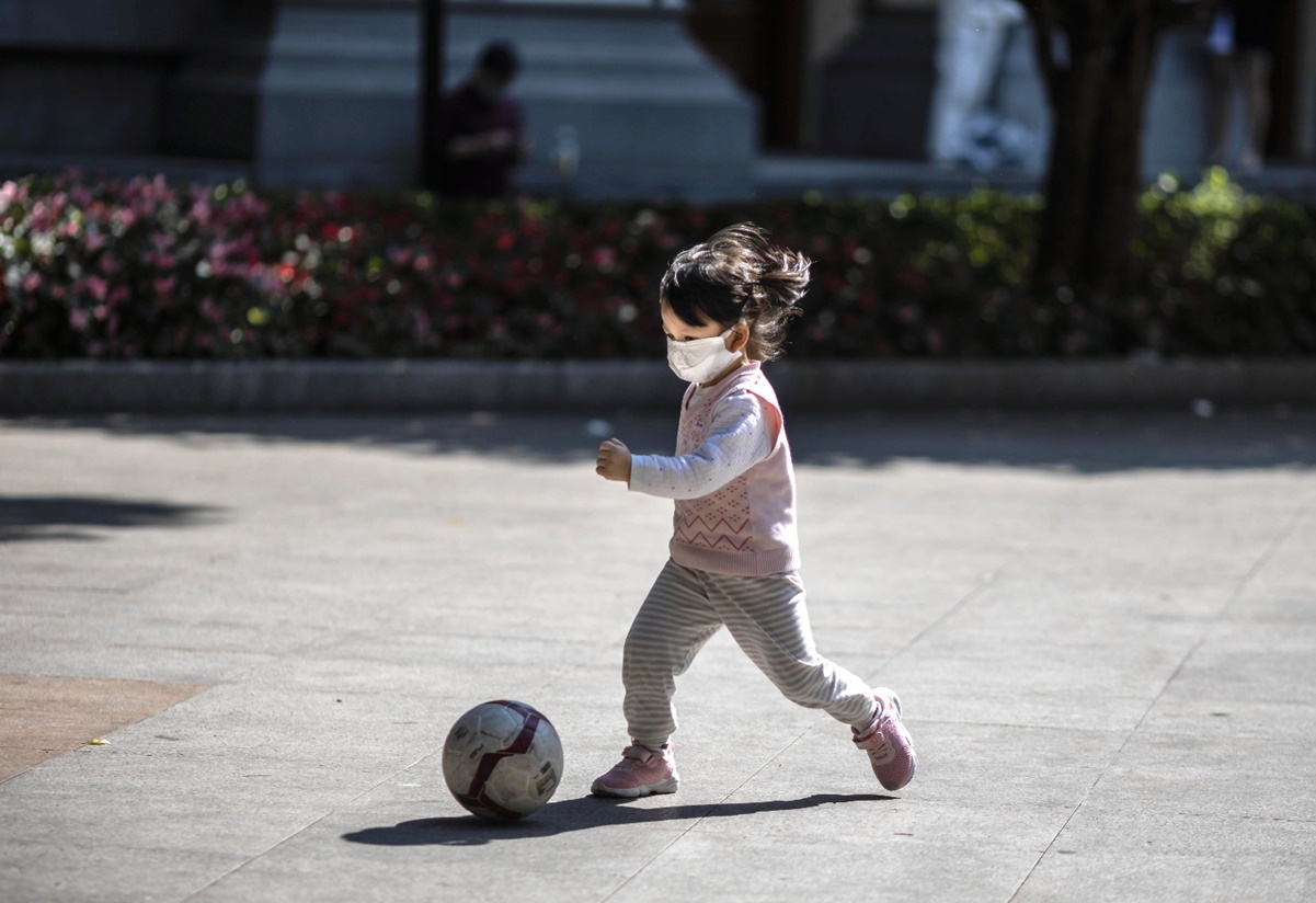 Niñas y niños generan los niveles más altos de anticuerpos contra el Covid-19 