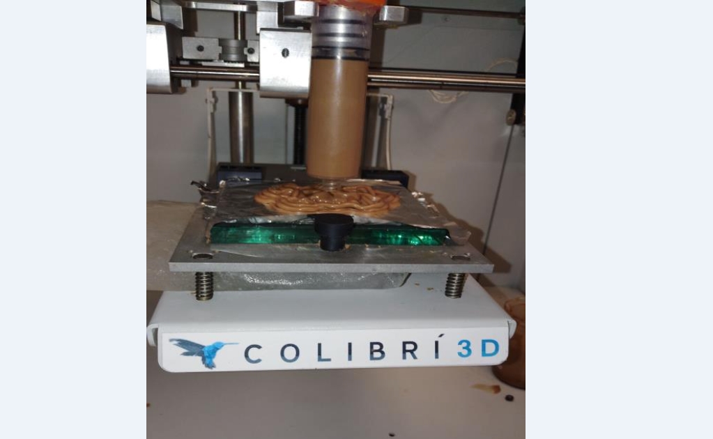 Mexicanos desarrollan impresora 3D capaz de generar alimentos comestibles