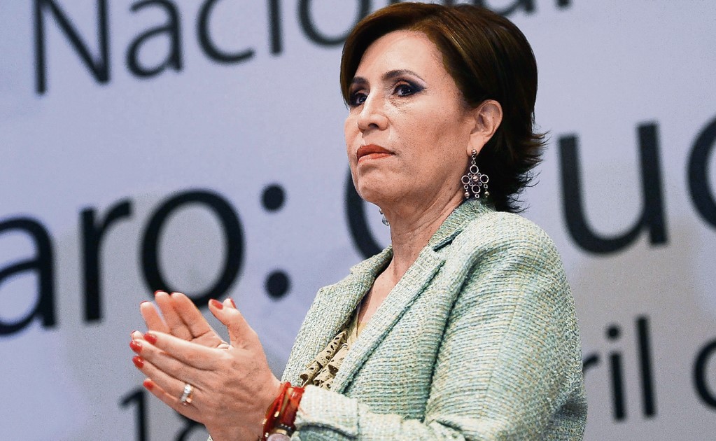 Former Minister Rosario Robles is taken into custody