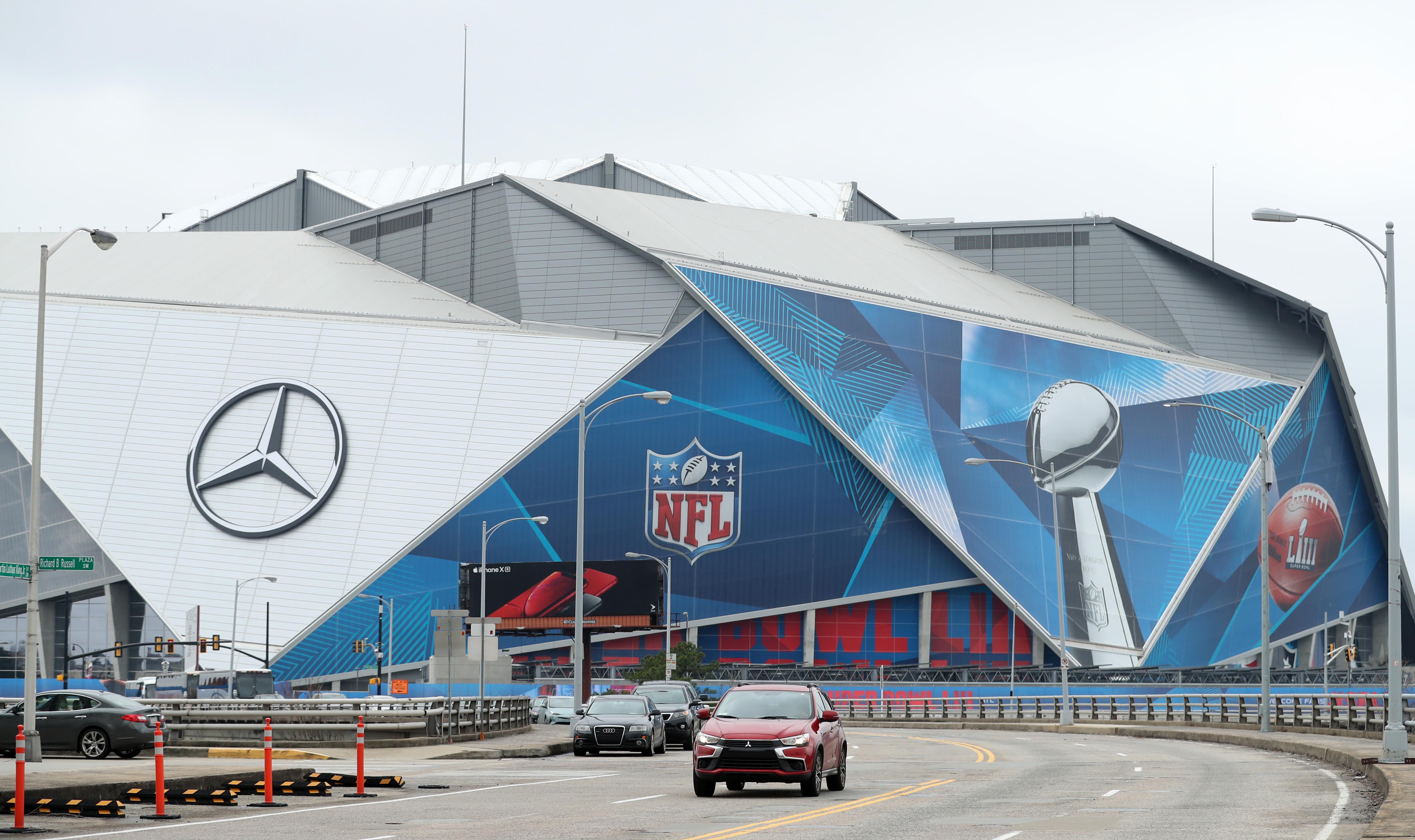 Batalla de refresqueras en el Super Bowl de Atlanta