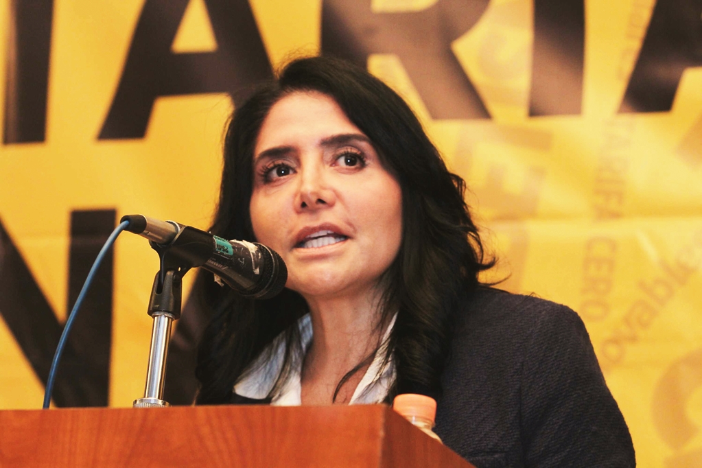 Barrales rechaza amenazas contra trabajadores que no apoyen al Frente