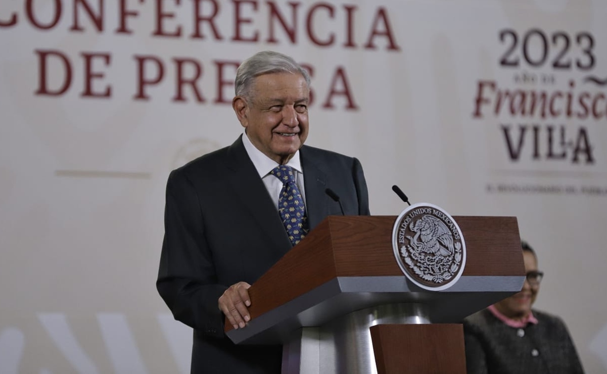 AMLO: Lo que me tiene "feliz, feliz" es que en 5 años se redujo la pobreza y la desigualdad en México