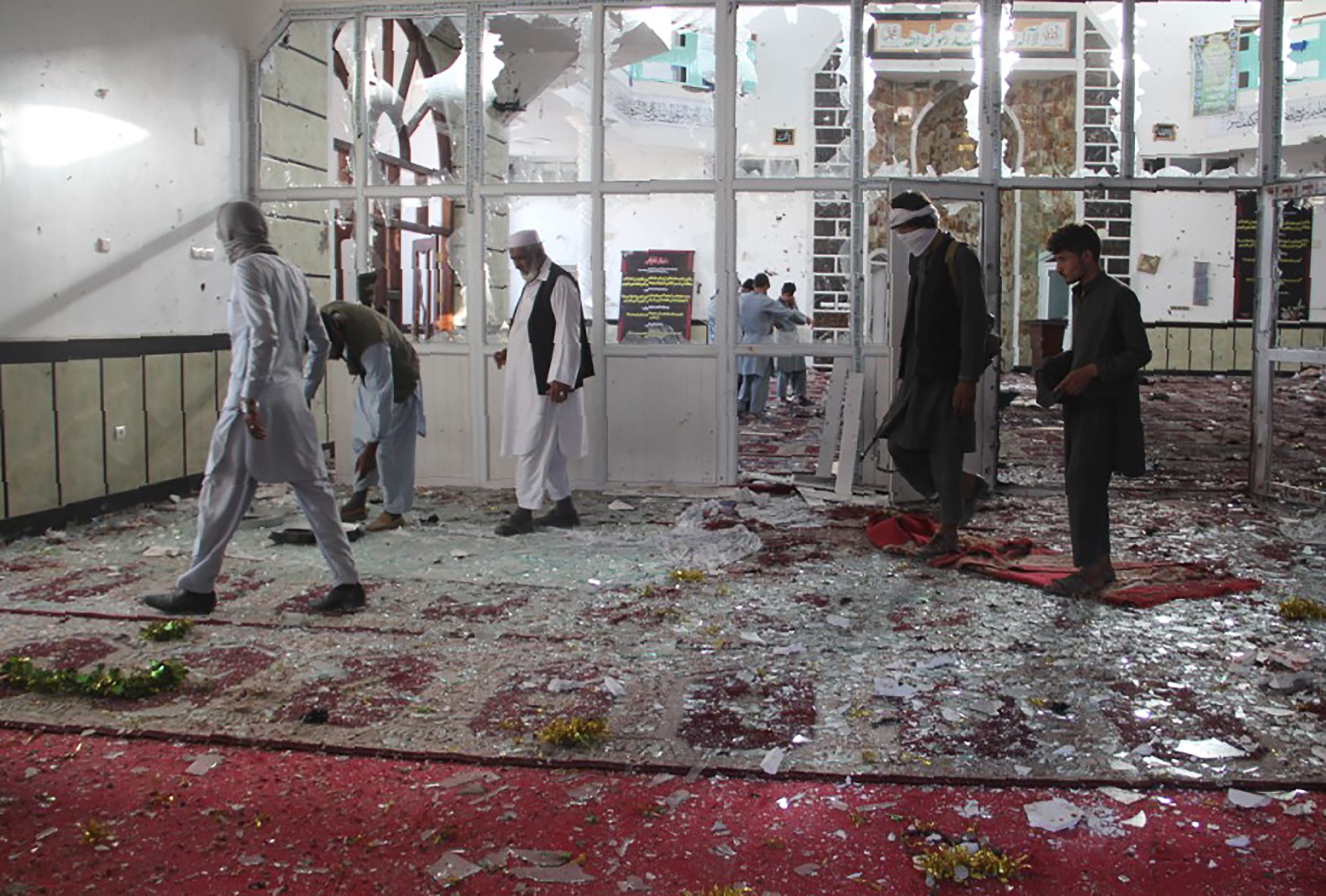 Atentado a mezquita en Afganistán deja 30 muertos, entre ellos "varios niños"