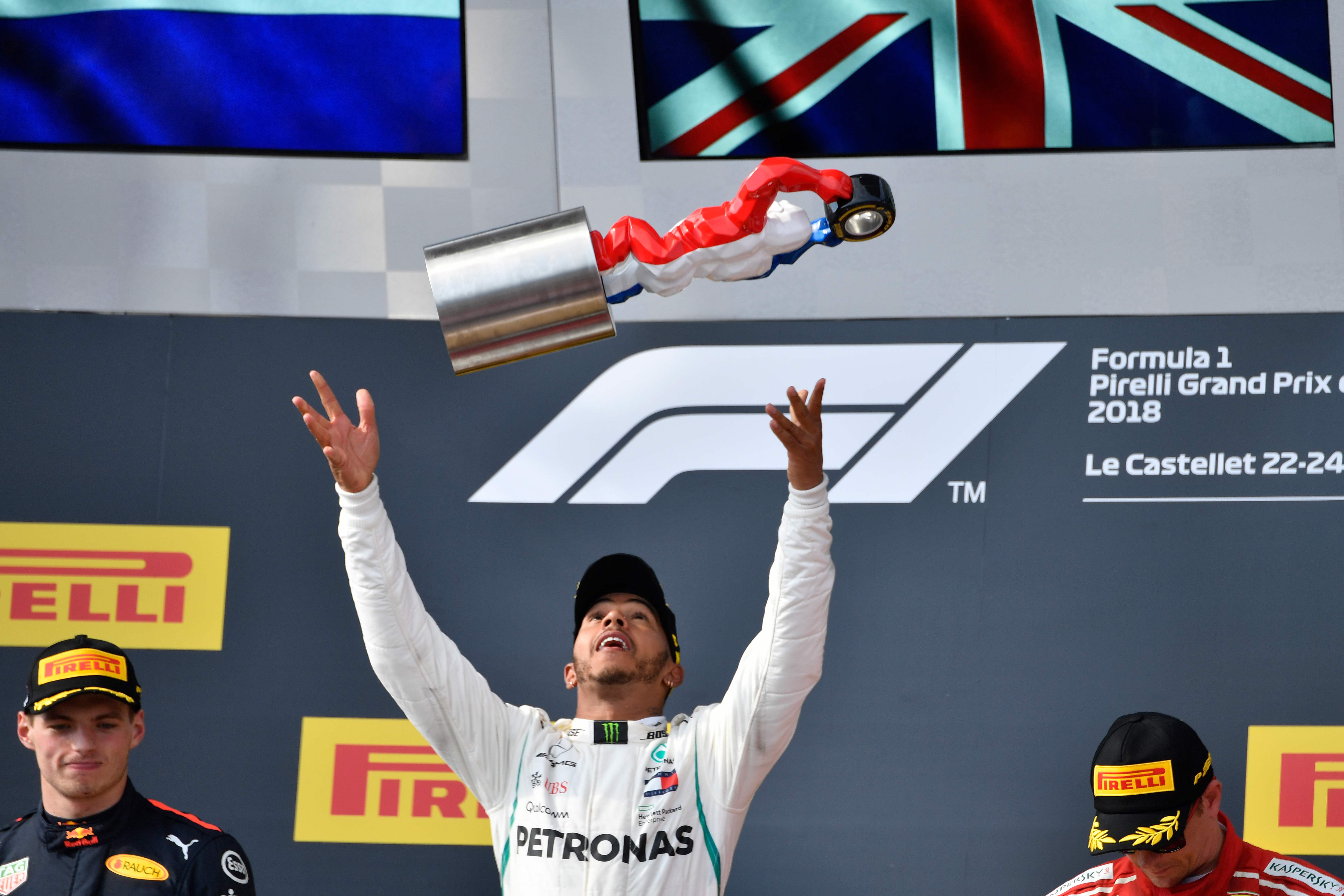 Hamilton se lleva el GP de Francia y recupera la cima