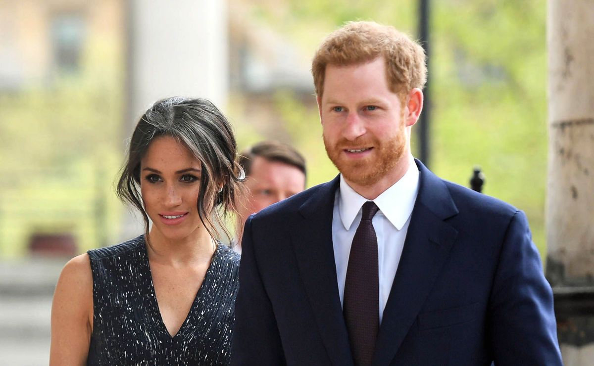 Carlos III rompe tradición: Harry y Meghan Markle no son invitados a importante evento