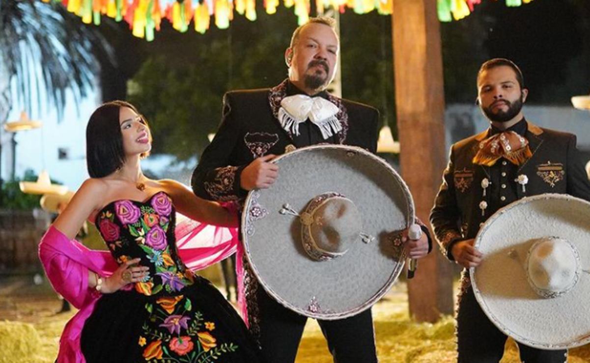 Pepe Aguilar jala las orejas a sus hijos