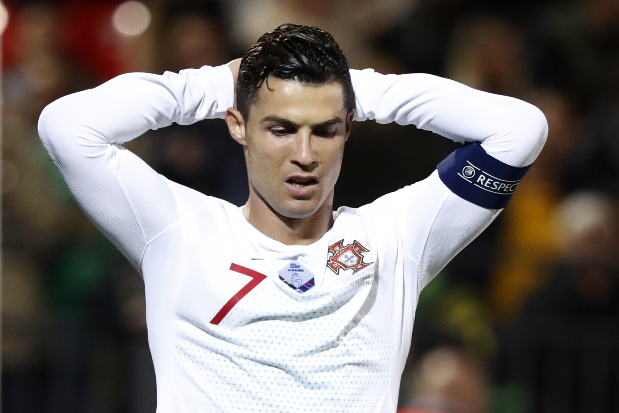 Cristiano Ronaldo llora al recordar a su padre