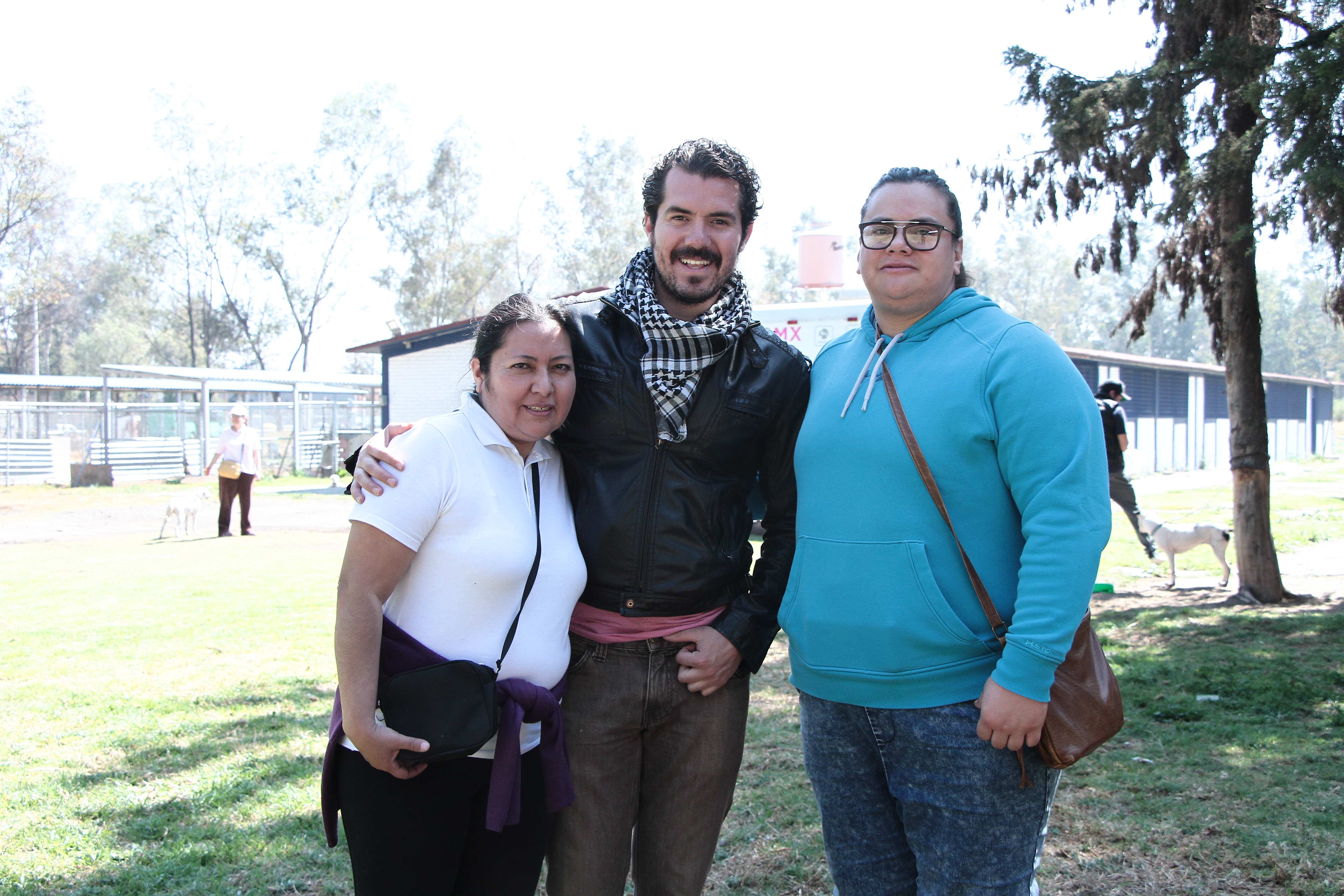 Promueven adopción de animales rescatados en Xochimilco