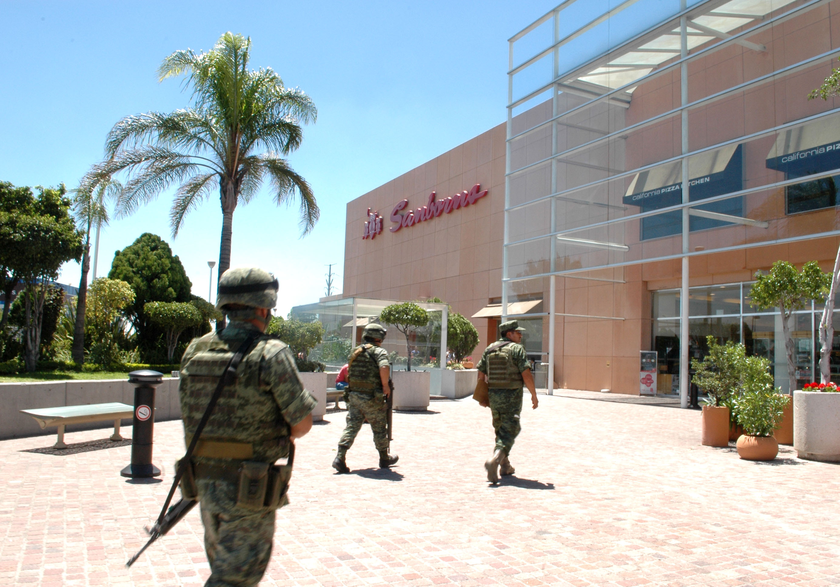 Roban joyería en Plaza Galerías Querétaro 