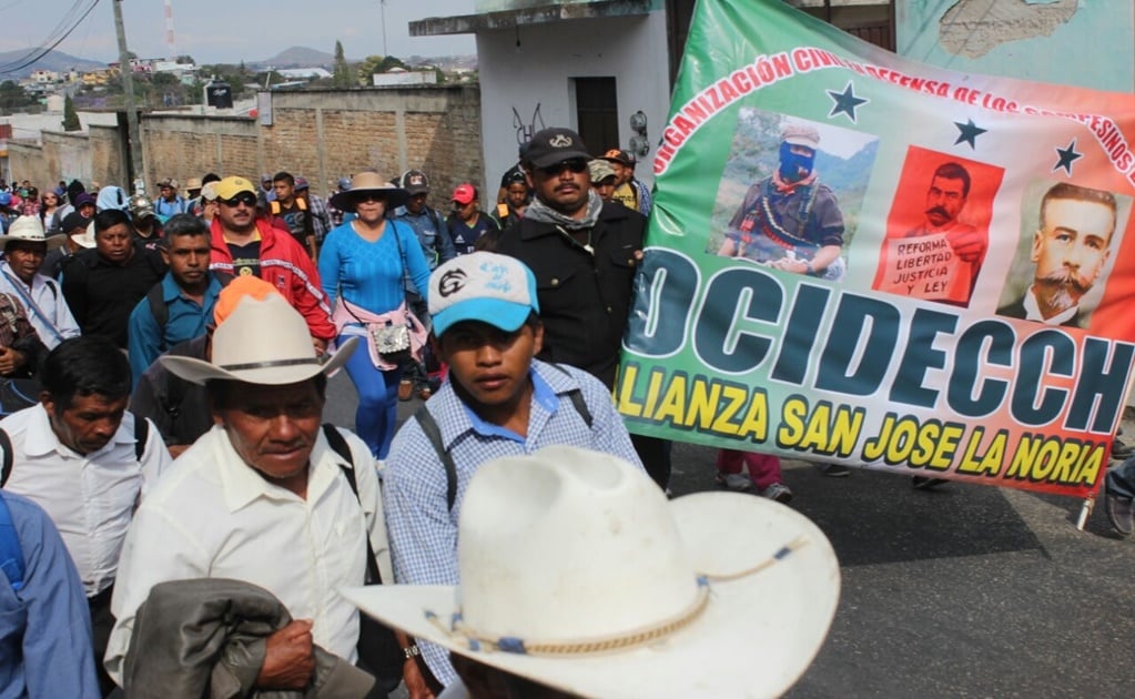 Marchan en Chiapas por gasolinazo y falta de medicamento en hospitales