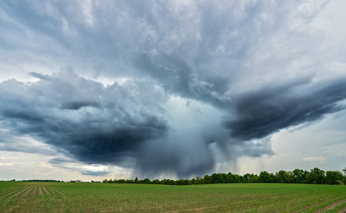 ¿Qué es un "microburst", como el que azotó a Hermosillo y qué lo detona?