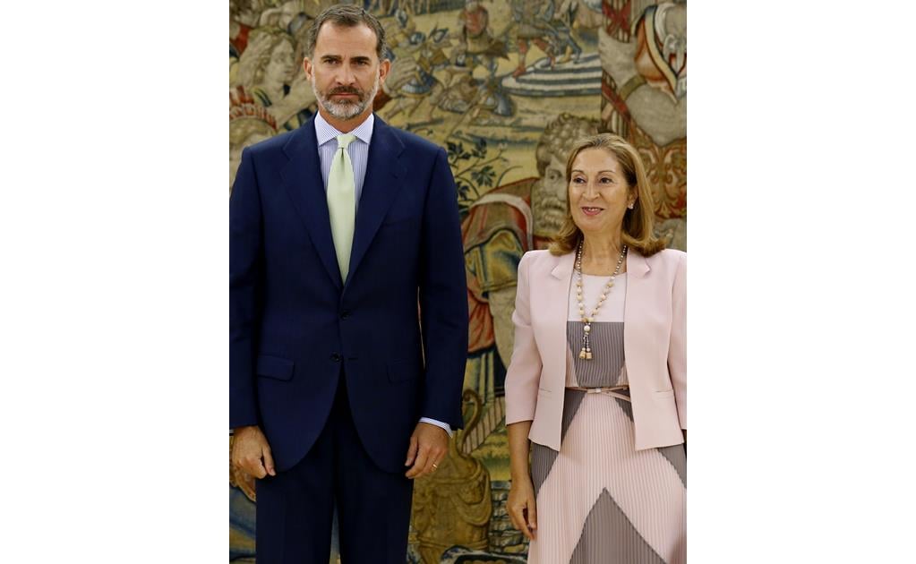 Rey de España pide diálogo para evitar nuevas elecciones