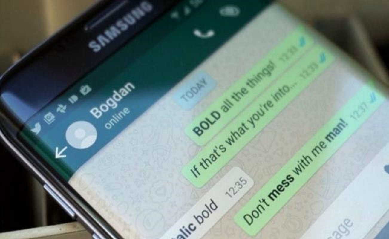 Añadir un contacto a un grupo de WhatsApp sin su permiso es delito