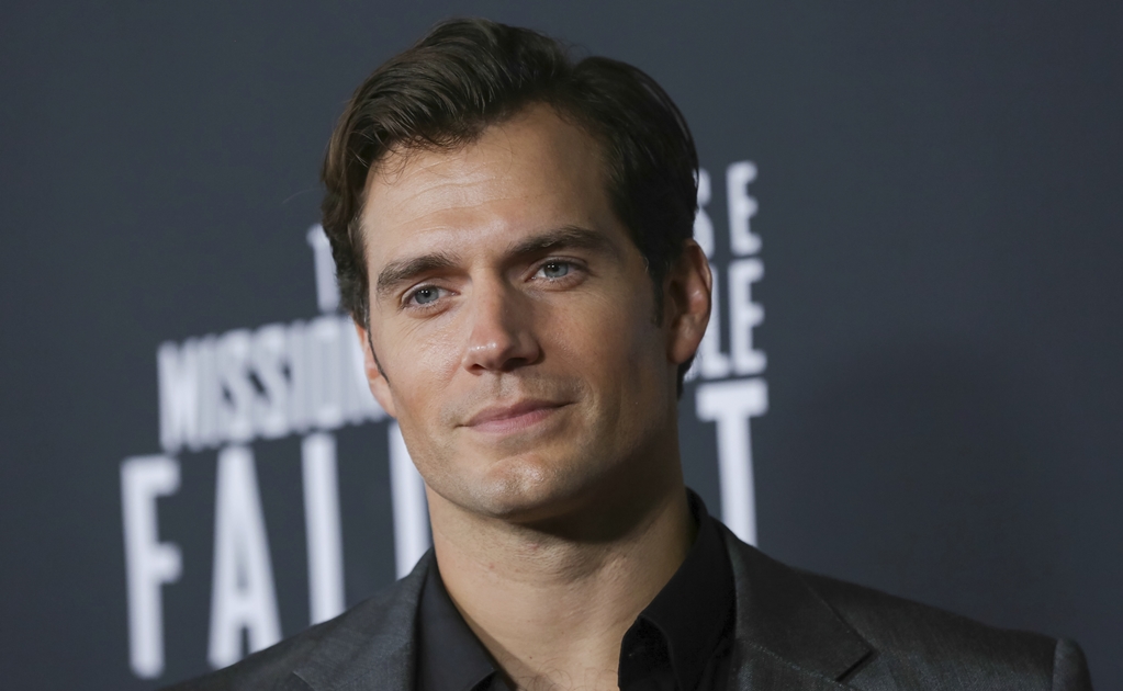 La edad le jugó en contra a Henry Cavill para ser James Bond