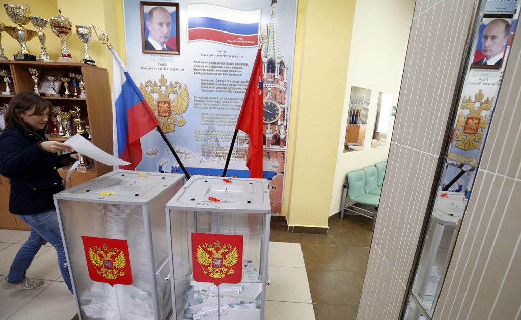 Partido del Kremlin arrasa con 44% del voto ruso: sondeo