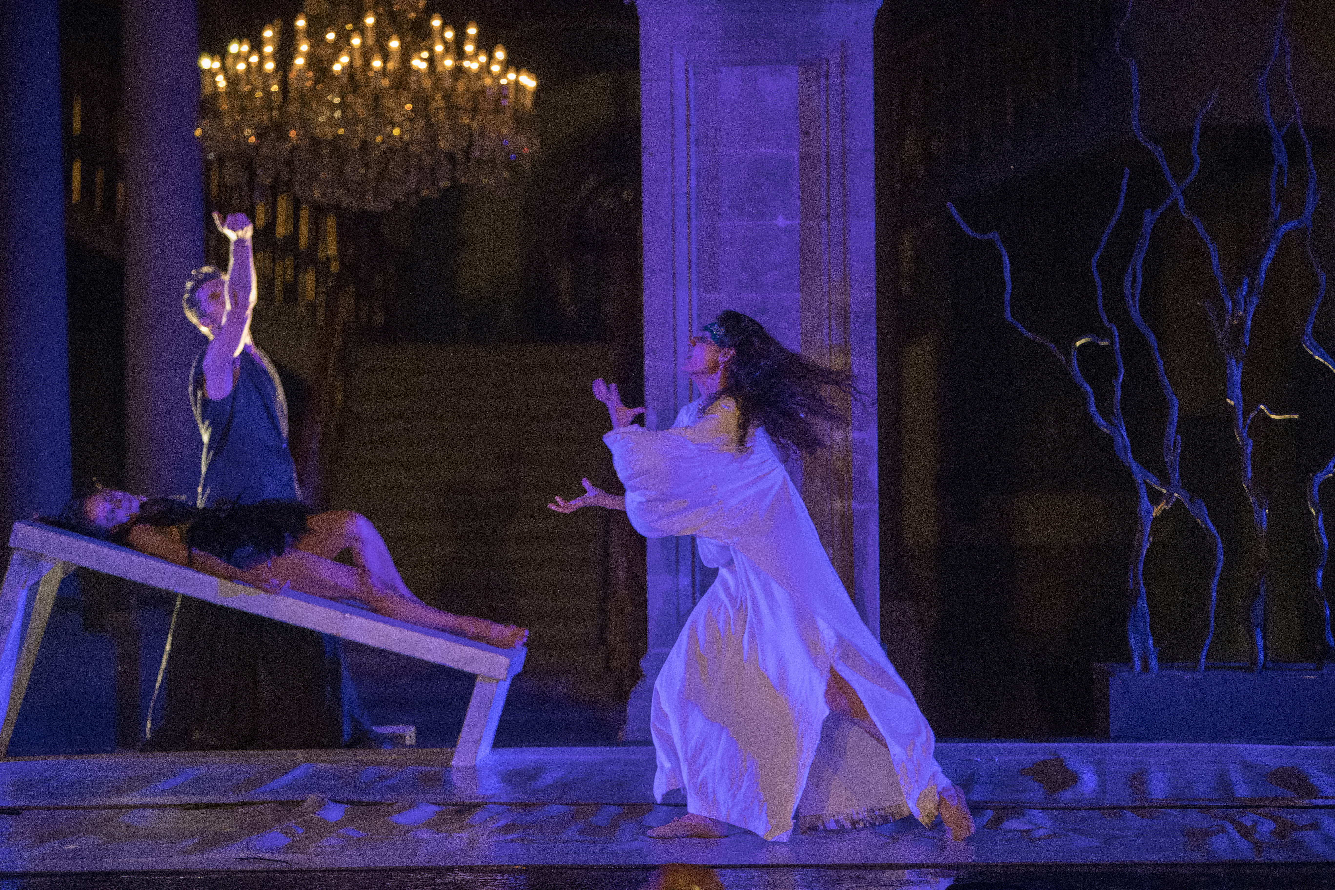 El cisne negro regresa con gran éxito al Castillo de Chapultepec