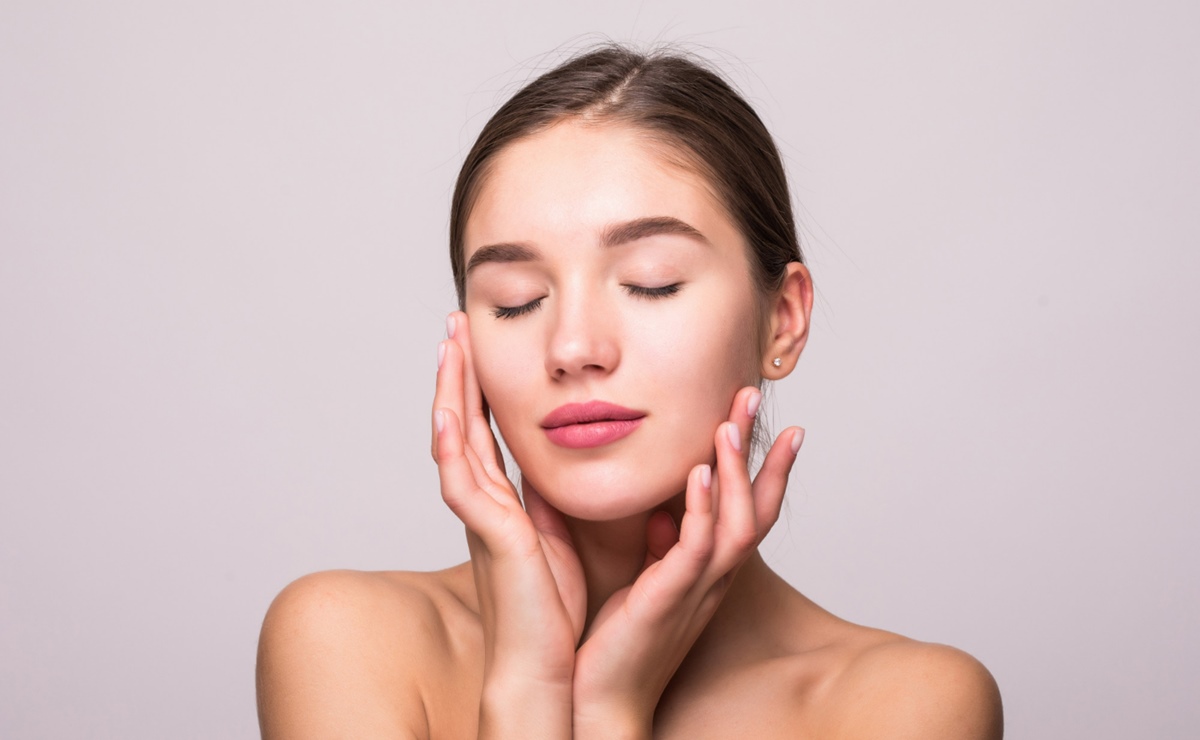 ¿Cómo usar la sábila y aceite de oliva para rejuvenecer la piel?