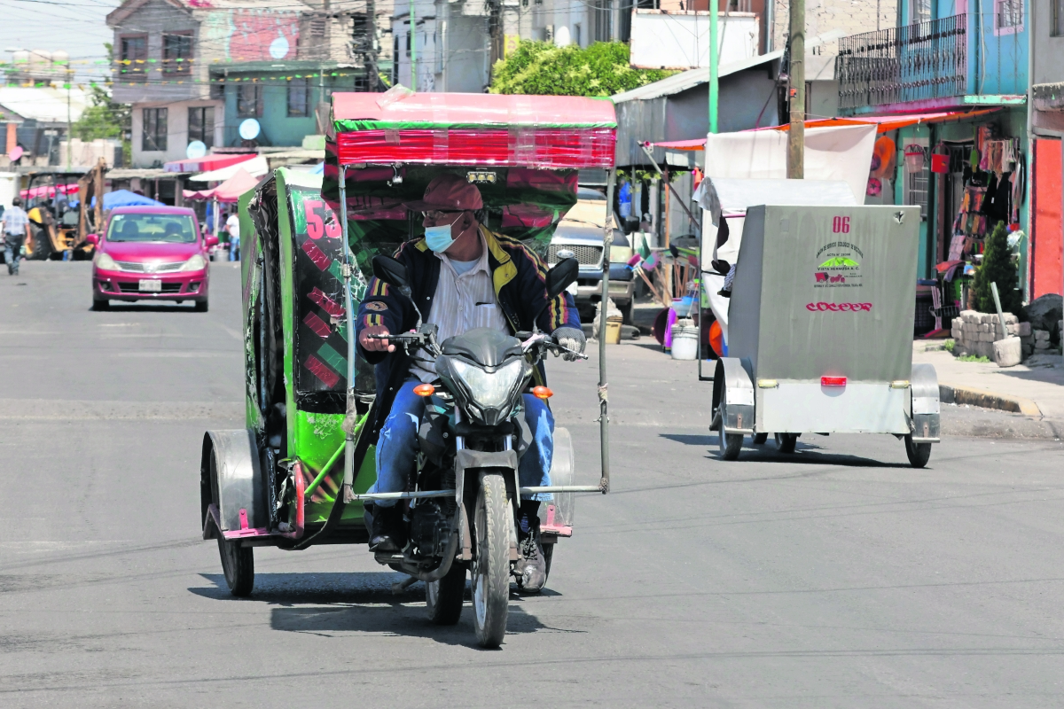  Mototaxistas de Toluca se niegan a regularizar servicio de transporte