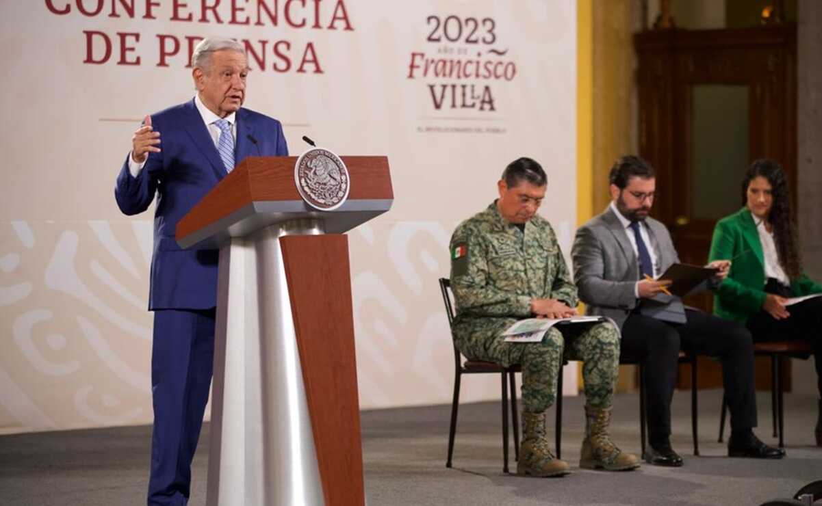 AMLO defiende al titular de Sedena tras señalamientos por compra de departamento