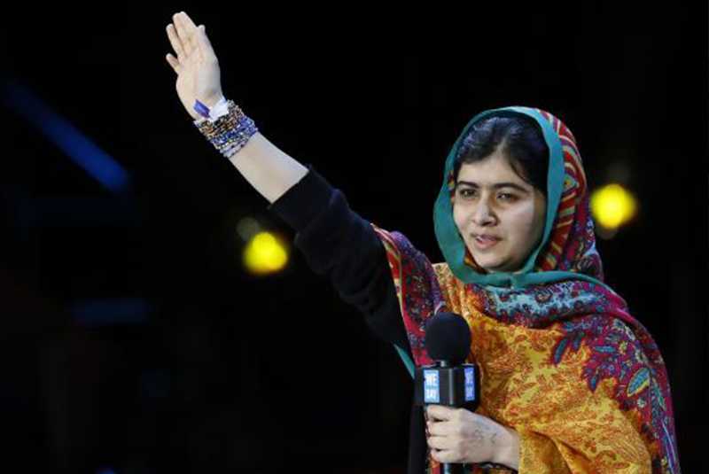 Malala regresa a Pakistán por primera vez desde que intentaron matarla