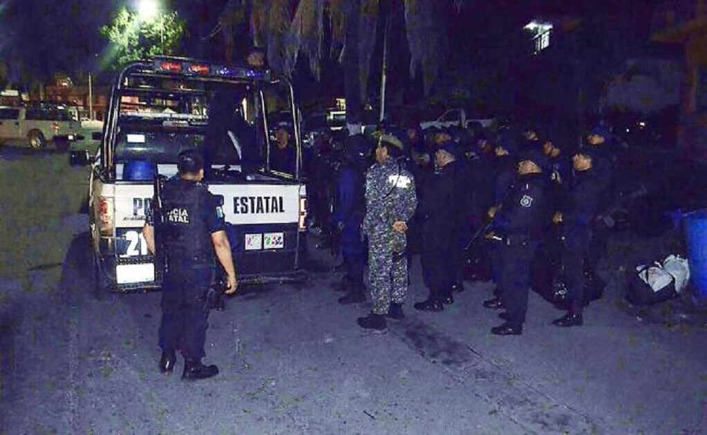 Seven policemen arrested over disappearance of five people in Veracruz