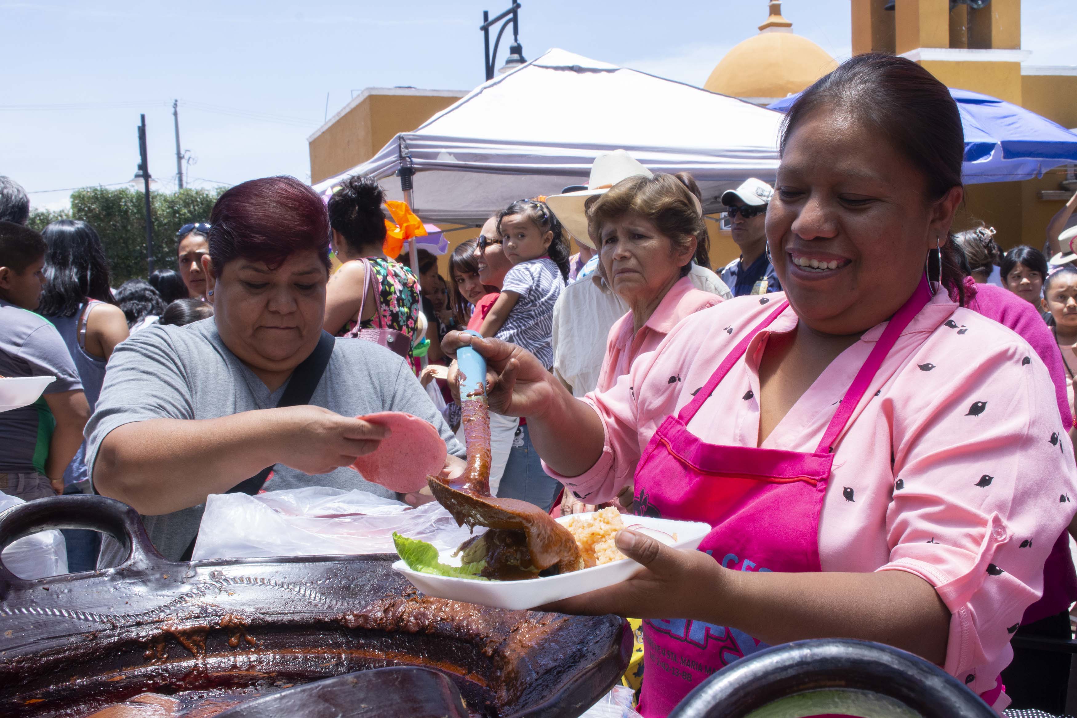 Feria del Mole y la Tortilla en Santa María Magdalena