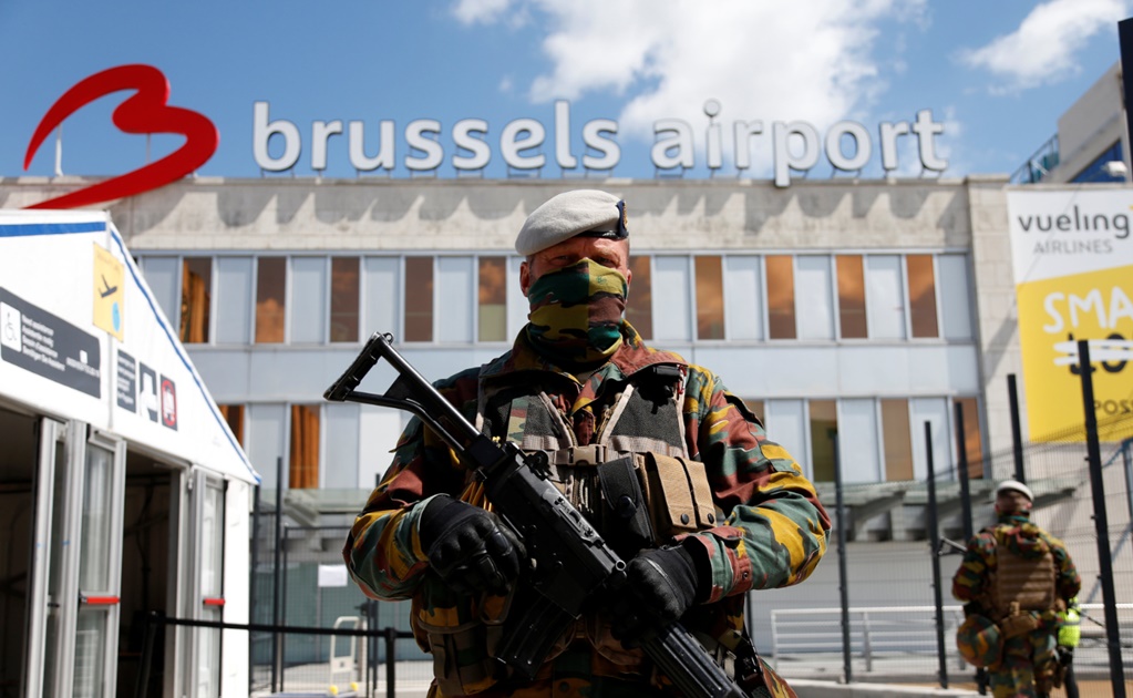 Condena Bélgica a 26 terroristas, incluido agresor del aeropuerto