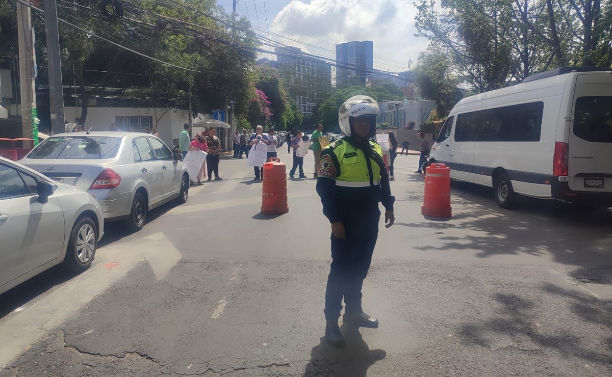 Bloqueo en circulación de Gustavo E. Campa en protesta contra parquímetros en la alcaldía Álvaro Obregón