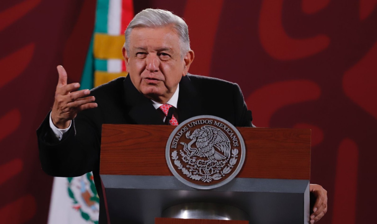 En tono irónico, AMLO asegura que le llena de orgullo el que haya “dividido a los mexicanos”