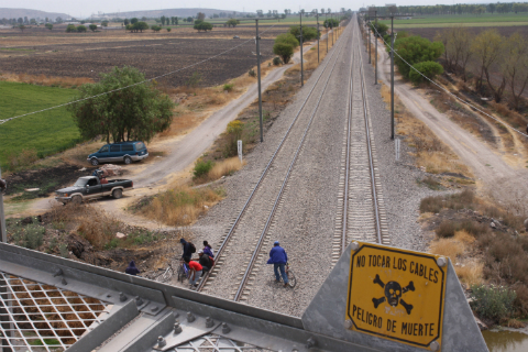 Un muerto, en intento de robo a tren