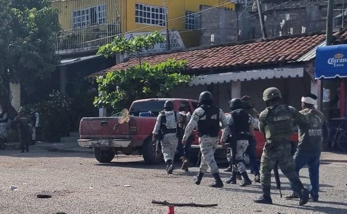 Autodefensas bloquean calles de Acapulco por detención de “El Chucho”, de la Upoeg