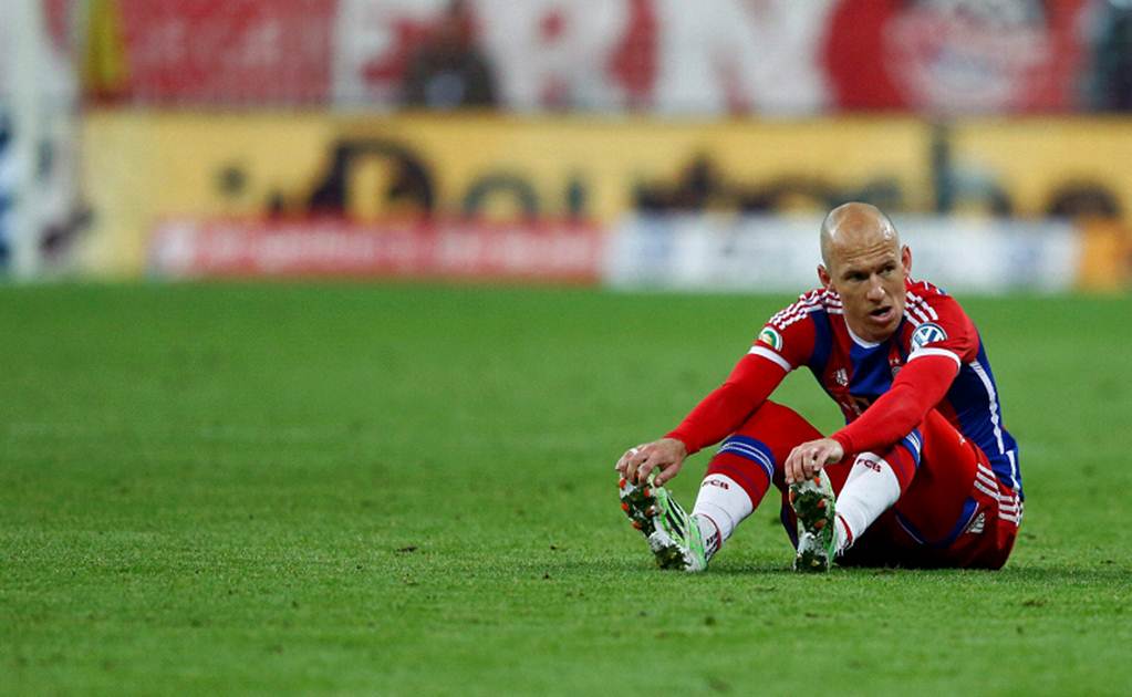 Se lesiona Robben y será baja ante Barcelona 