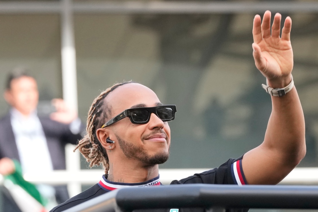 Lewis Hamilton y su influencia en los pilotos de la Fórmula 1 para estar a la moda