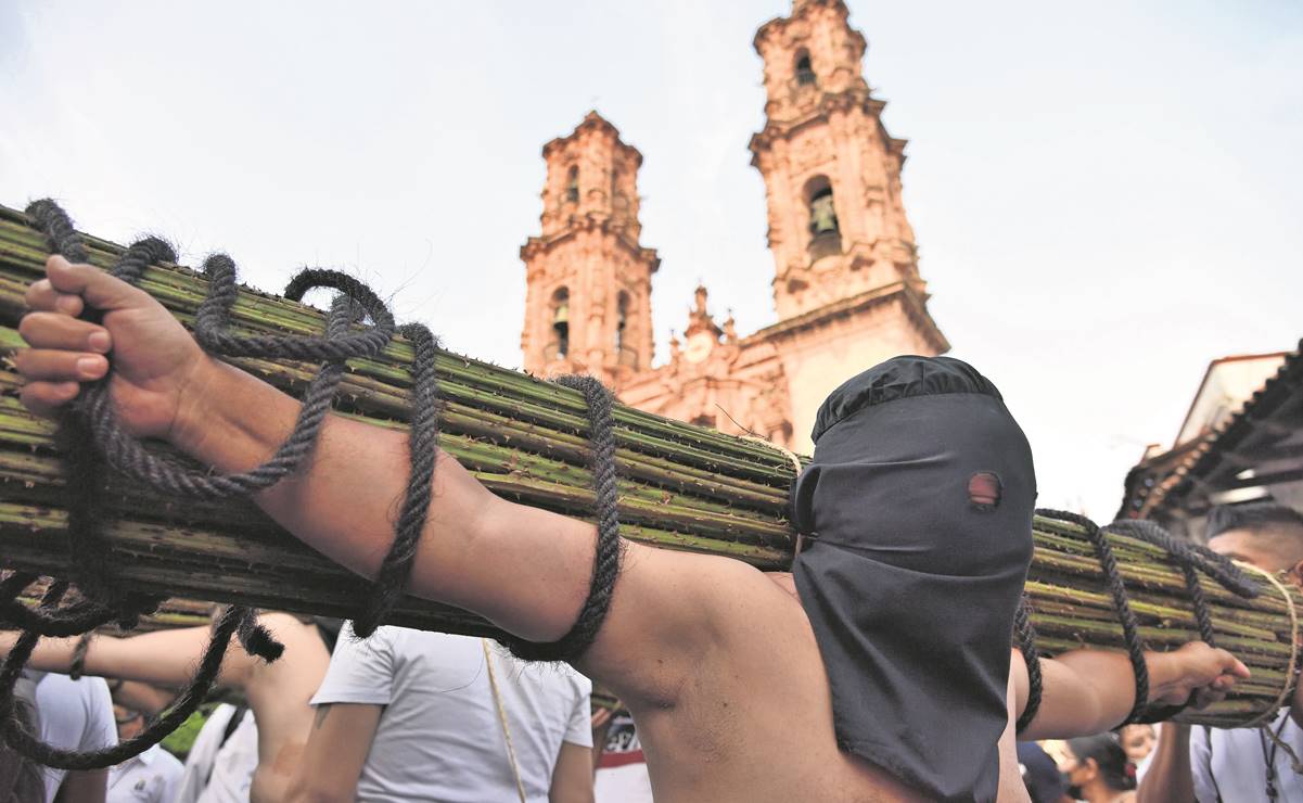 Encruzados regresan a las calles de Taxco